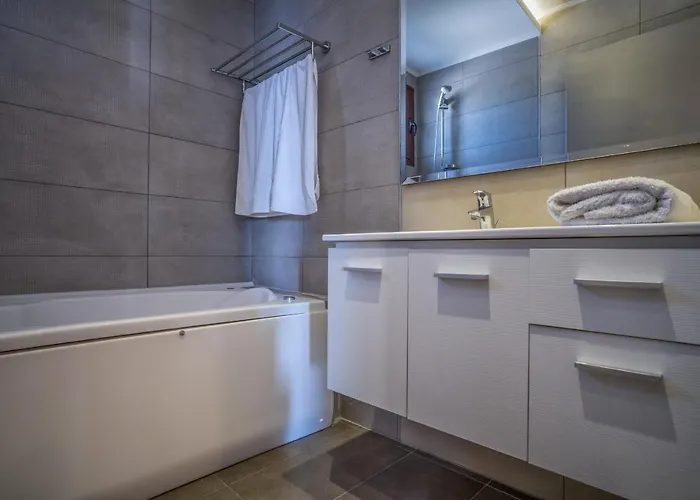 Armonia Seaside Villa *