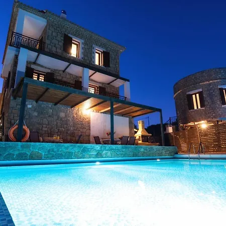 Armonia Seaside Villa