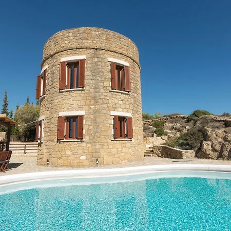 Armonia Seaside Villa *