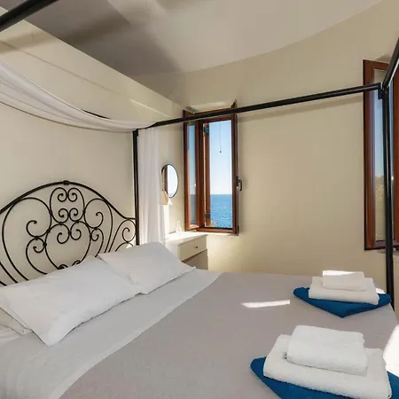 Villa Armonia Seaside *