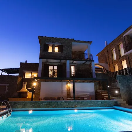 Armonia Seaside Villa *