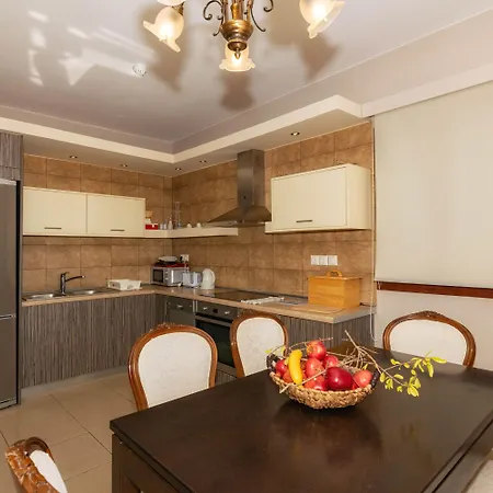 Armonia Seaside Villa