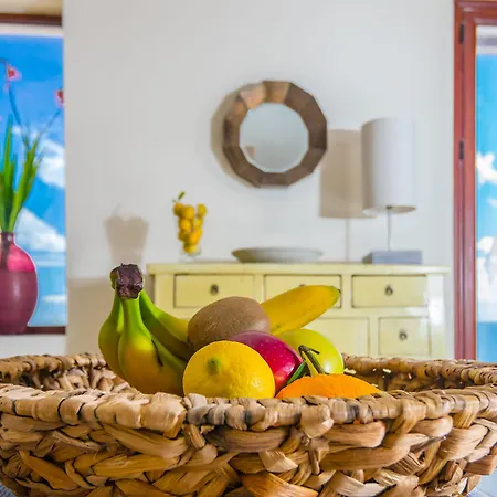 Armonia Seaside Villa